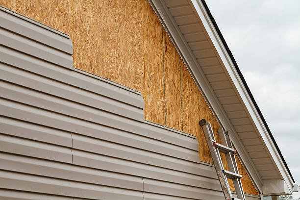 Professional Siding Installation technician working in Clairton, PA